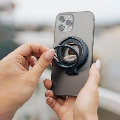 STM MagLoop - Uchwyt MagSafe na palec z funkcją podstawki + otwieracz (czarny)