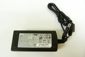 Części / Fujitsu / AC Adapter PA03753-K982, Adapter, Black,  1 pc(s)