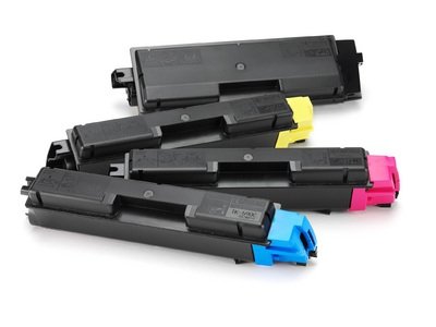 Toner Kyocera-Mita TK590M. magenta. 5000s. 1T02KVBNL0. Kyocera Mita FS-C 2026/2126MFP 1T02KVBNL0