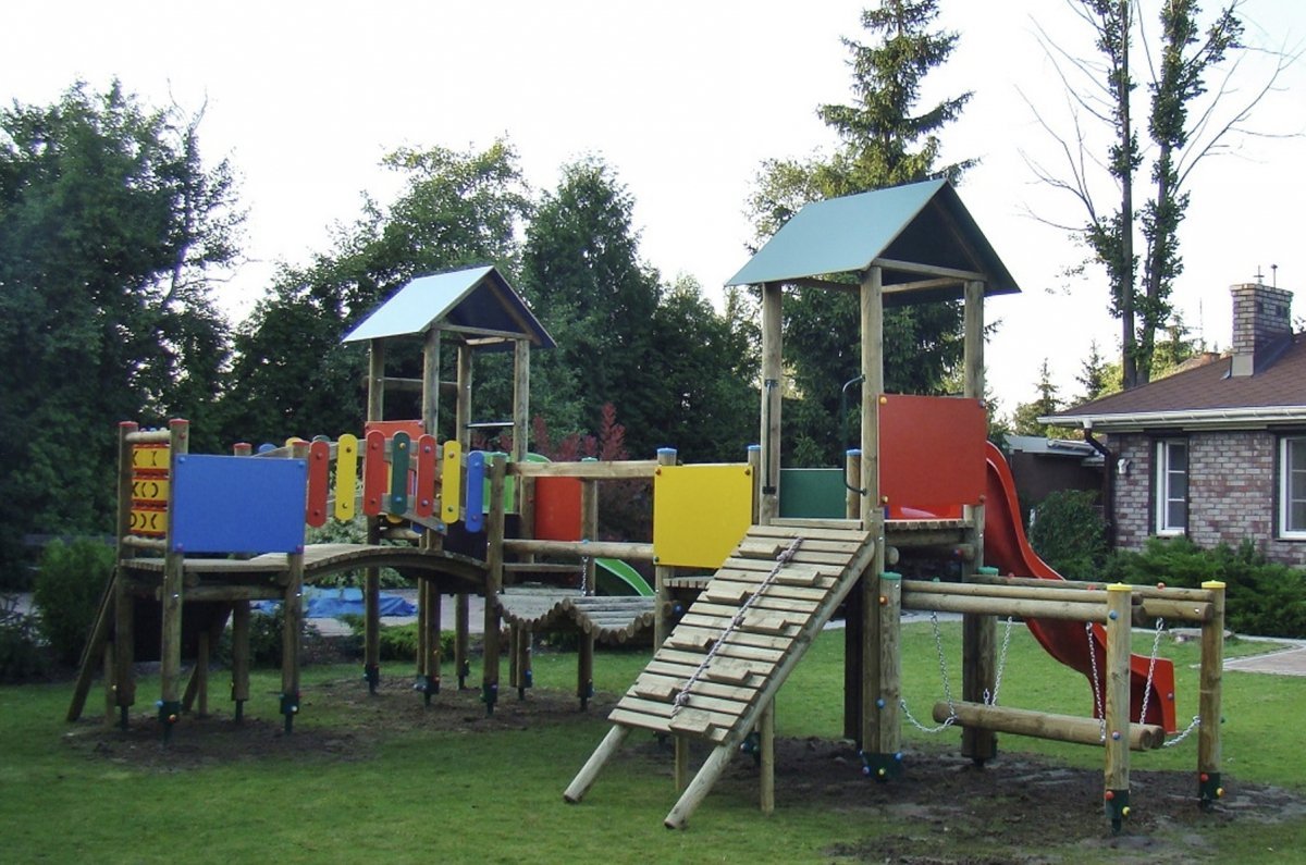 Drewniany plac zabaw 4 - Place zabaw drewniane - Place ...