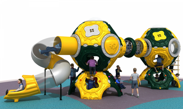 plac zabaw sensoryczny, plac zabaw kule, okręt podwodny, statek podwodny, statek kosmiczny, plac zabaw statek kosmiczny, łódź podwodna