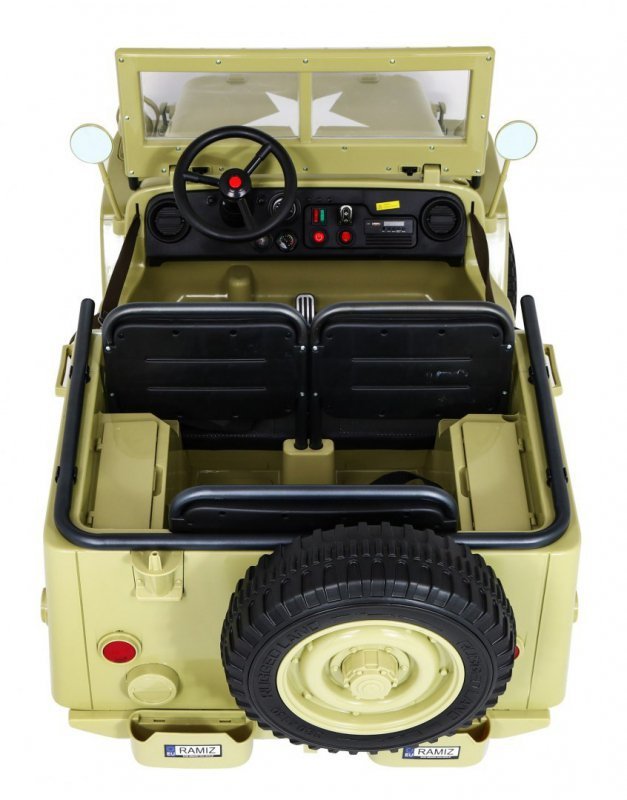 Autko Wojskowe Retro dla 3 dzieci Matcha 4x4