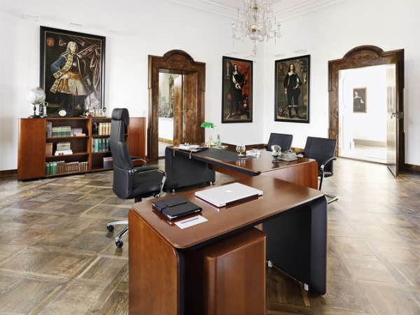 Biurko gabinetowe eRange