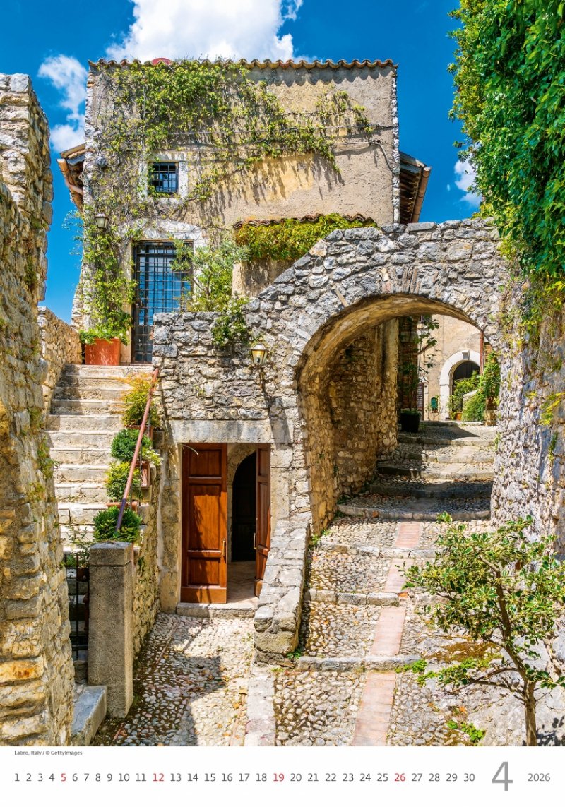 kalendarz do powieszenia na ścianę z dużymi zdjęciami dla miłośników podróży