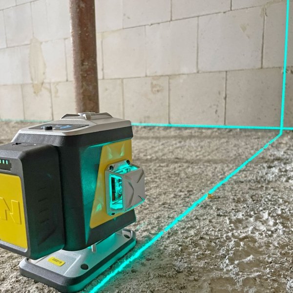 Nivel System CL3B Niebieski multi-laser krzyżowy (3 x 360°), Bluetooth + Statyw SJJM1EX + czujnik CLS4