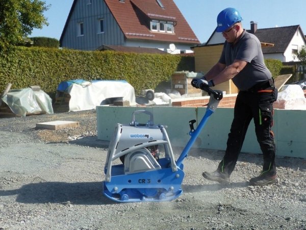 WEBER CR 3 HD ZAGĘSZCZARKA REWERSYJNA 204kg HONDA GX270