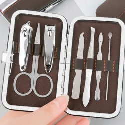 Zestaw do paznokci manicure w etui