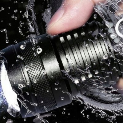 Latarka taktyczna akumulatorowa zoom 5 trybów