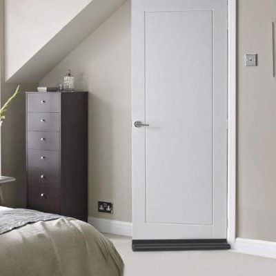 Uszczelka pod drzwi na rzep antyprzeciąg czarna 96 cm