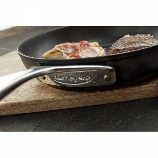 Patelnia Płytka 28 Cm Alu Pro 5 Demeyere