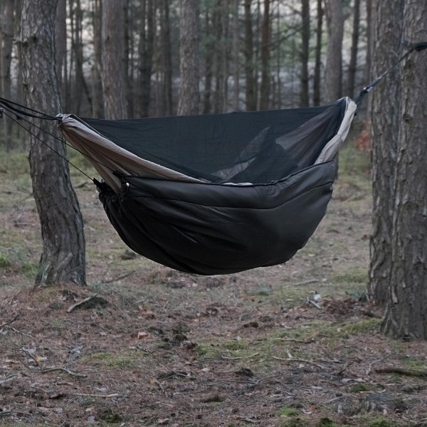 Podpinka Underquilt TigerWood Marra 2.0 Climashield Apex 4.0 200 cm, czarna
