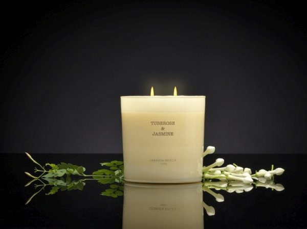 CM - Świeca XL 600 gr. Tuberose and Jasmine