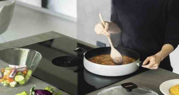 Moneta Naczynie z pokrywką 28 cm, Mammola, indukcja