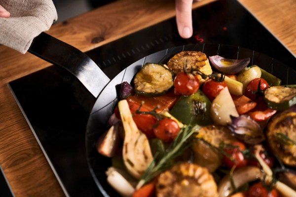 ZWILLING FORGE Patelnia żelazna 24 Cm Forge