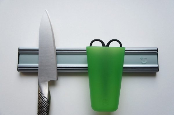 Lustrzana listwa magnetyczna zielona 300mm