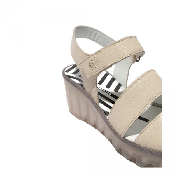 Sandały Fly London BEXY 575 Offwhite Mousse P501575002