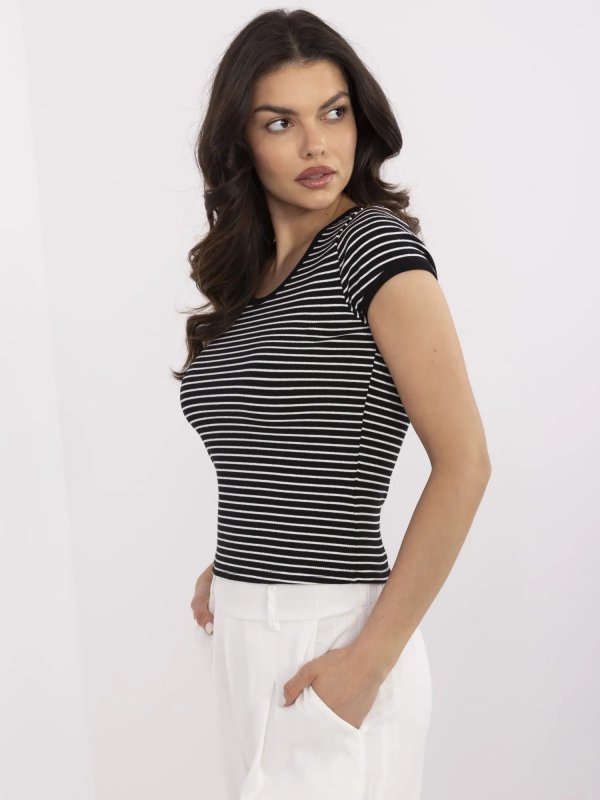 Bluzka-NM-BZ-R61850.34-czarny rozmiar - ONE SIZE
