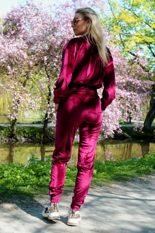 Goldenia Wine Red/Bordowy welurowy komple dresowy zapinany na zamek Merribel rozmiar - L