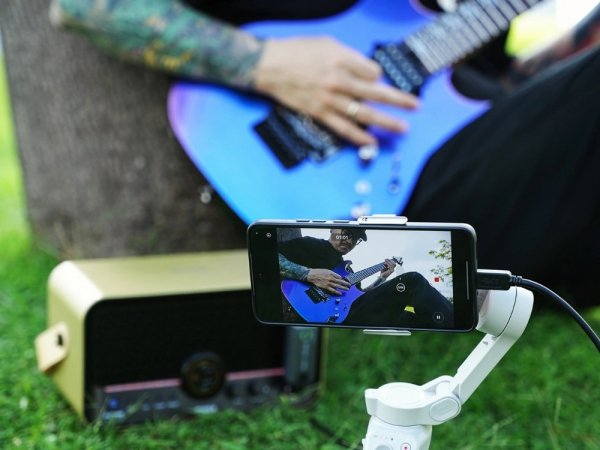 MOOER F15i Li modelowane combo gitarowe IG (15W)