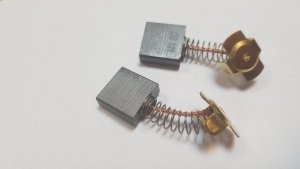 Szczotki węglowe E 26.6 wym.6x16x17