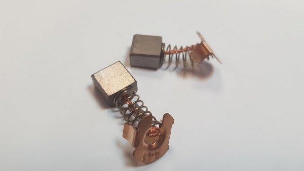 Szczotki węglowe CB441 7x7x11
