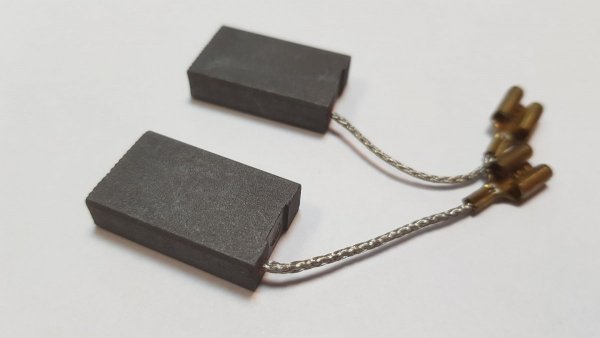 Szczotki węglowe 1617014126 6,3x16x26