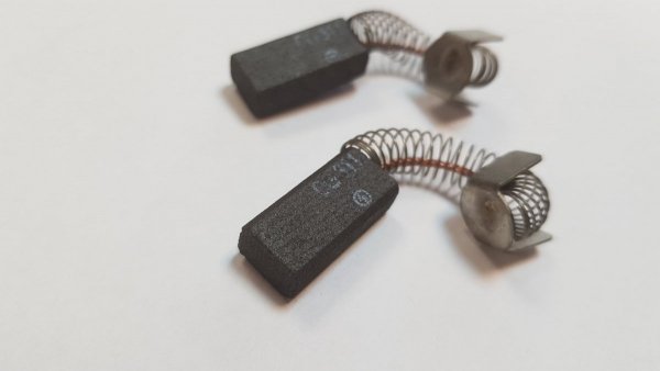 Szczotki węglowe SZ-056 wym.6,3x9,5x20