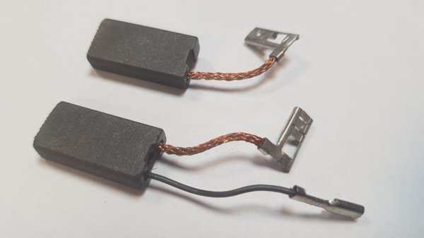 Szczotki węglowe SZ-085 wym.6,3x12,5x24,5