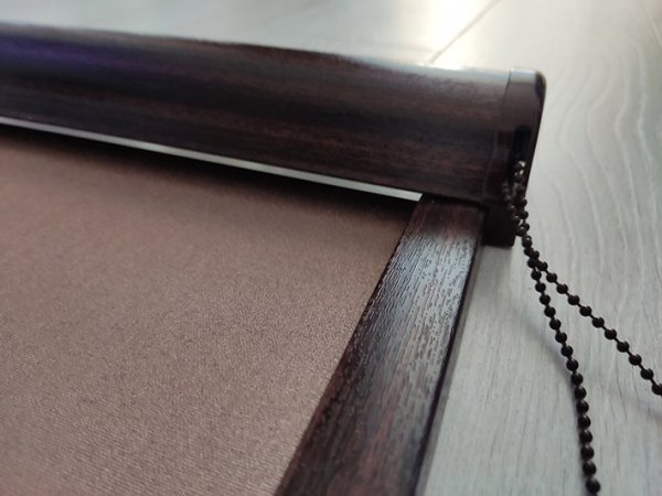 Rolety w kasecie przyklejanej Vegas Profil U