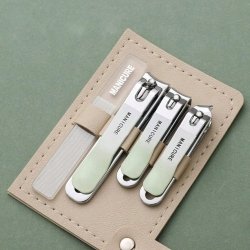 Zestaw 4 akcesoriów kosmetycznych do manicure, pedicure jasny zielony