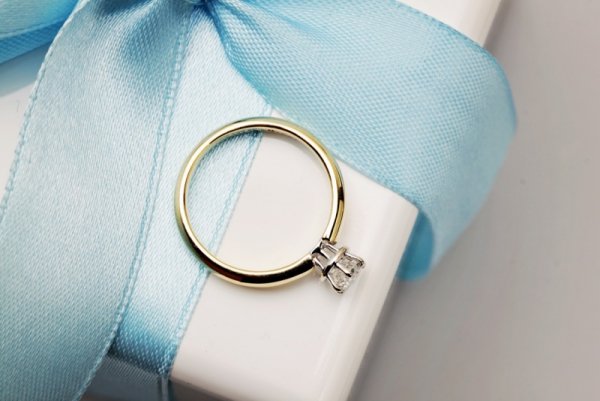 Pierścionek Złoto Diament PXD0660