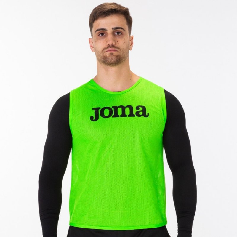 Znacznik Joma Training 101686.020 zielony 140 cm