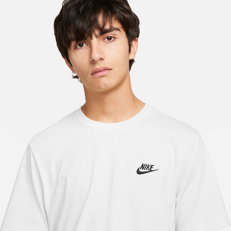 T-Shirt Nike Sportswear AR4997-101 biały S