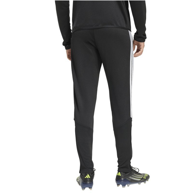 Spodnie adidas TIRO 26 Training Pants JY7113 czarny M