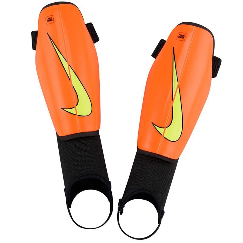 Nagolenniki Nike Charge Junior DX4610-830 pomarańczowy M