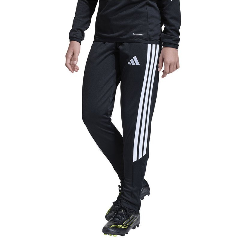 Spodnie adidas TIRO 26 Training Pants JY7117 czarny 164 cm