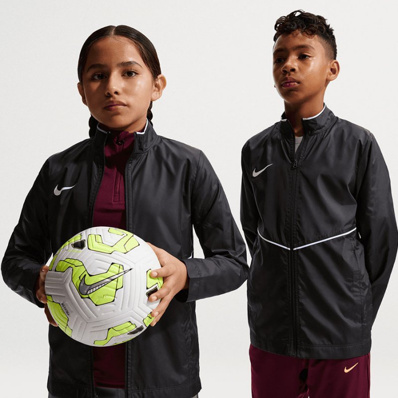 Kurtka Nike Park 26 Junior HM7269-010 czarny S (128-137cm)