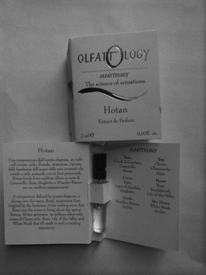 Olfattology Hotan Extrait de Parfum 2 ml