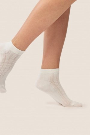 GABRIELLA SKARPETKA BAWEŁNIANA SW/087