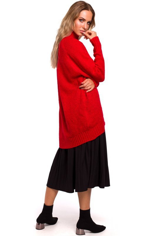 Moe M468 Sweter półgolf z asymetrycznym dołem - czerwony