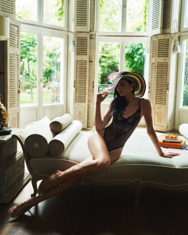 OBSESSIVE BODY OTWARTE PERISIA