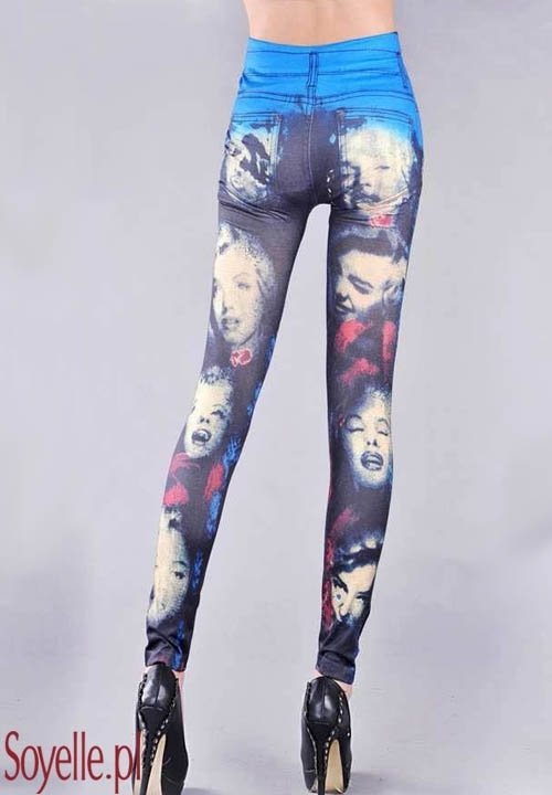MM legginsy imitujące jeansy, z twarzami Marilyn Monroe, niebieskie z żółtymi i czerwonymi wzorami