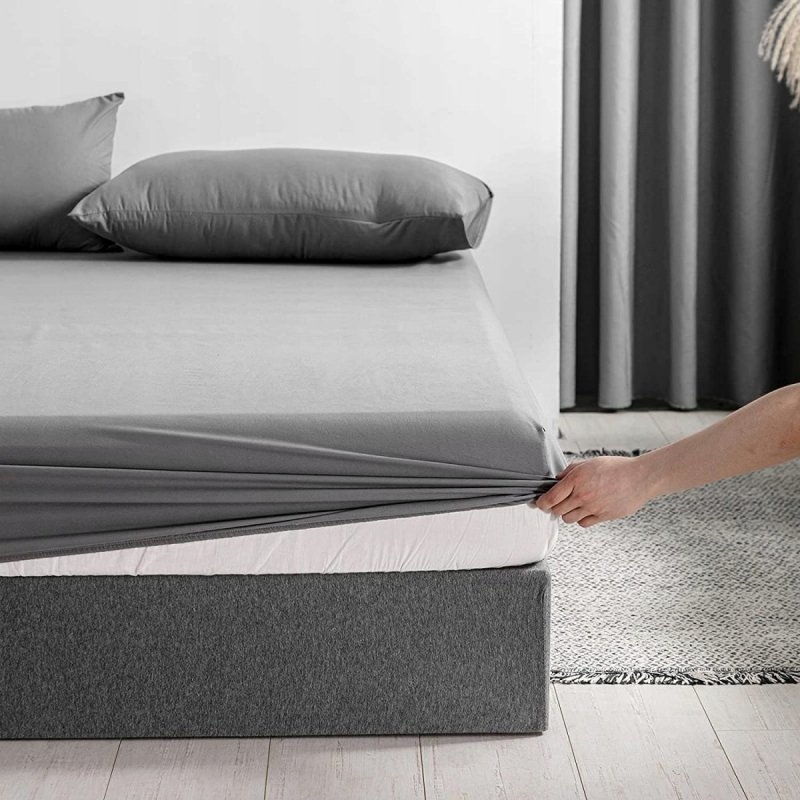 PRZEŚCIERADŁO GRUBE JERSEY Z GUMKĄ 70x140 cm