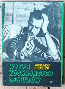Arkady Fiedler • Wyspa kochających lemurów