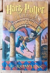 J.K. Rowling • Harry Potter i kamień filozoficzny