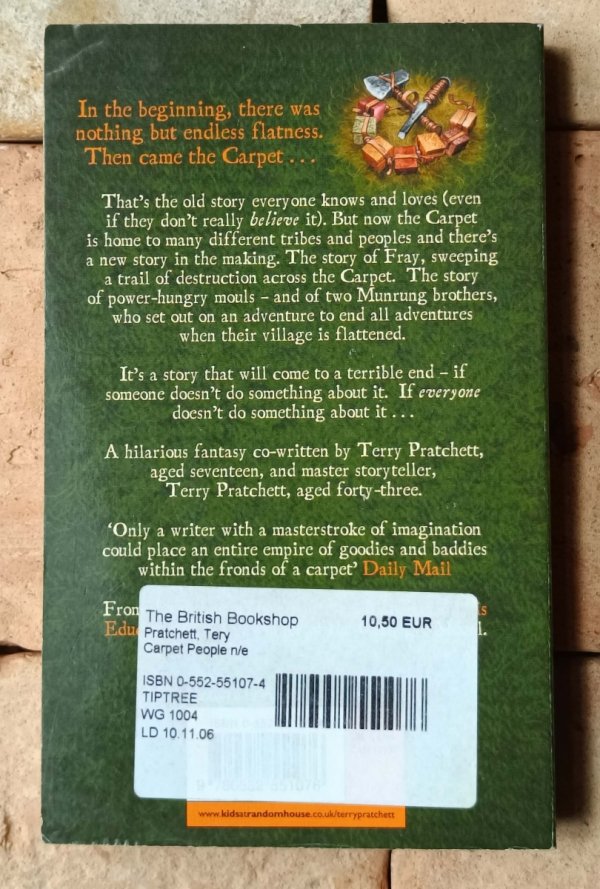 Terry Pratchett The Carpet People - okładka