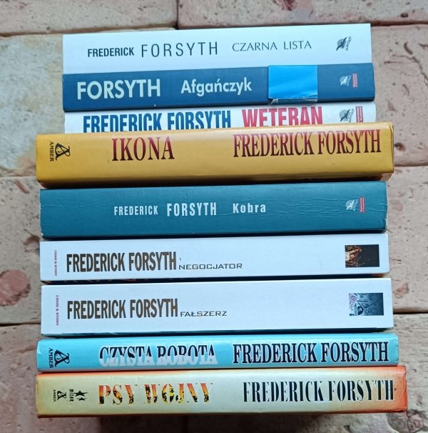 Frederick Forsyth x9 Czarna lista Weteran Ikona  i inne | komplet