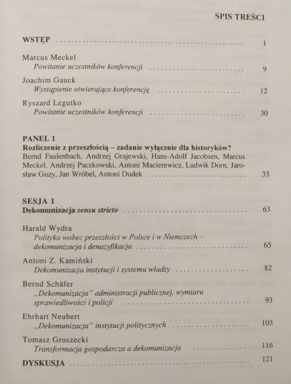red. Paweł Kuglarz Od totalitaryzmu do demokracji