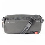 Skinarma Torebka Crossbody Fardel        oliwkowy/olive