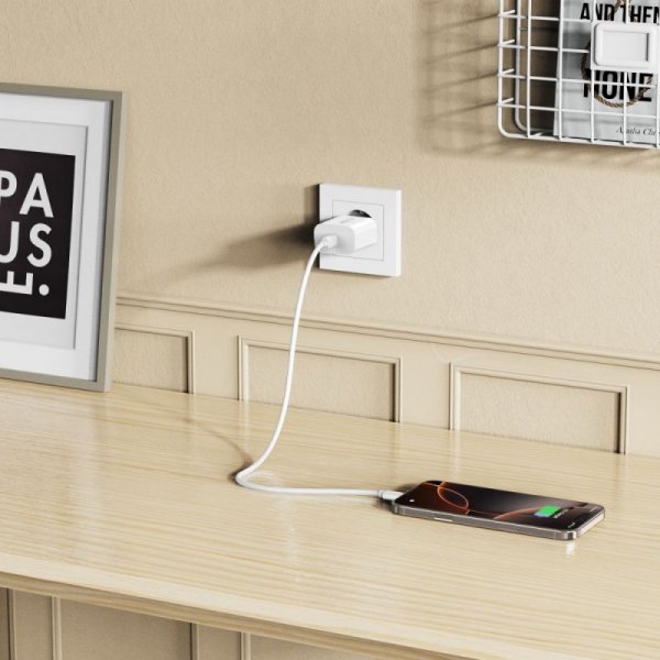TECH-PROTECT NC20W 1-PORT ŁADOWARKA SIECIOWA  PD20W + KABEL TYP-C  WHITE